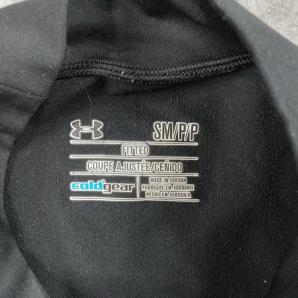 Under Armour Shirt Mens Small Black ColdGear Fitted‎ Long Sleeve Base Layer